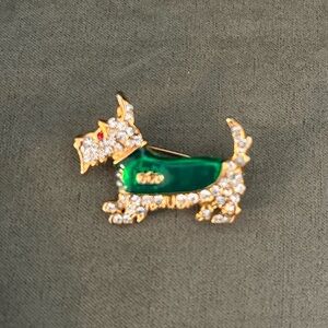 Elegant Green and Gold Scottie Dog Brooch